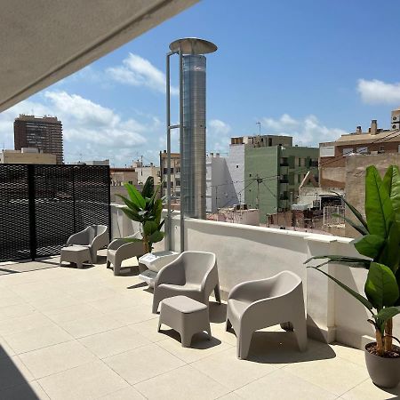 Apartamentos Breton 17 Suite Con Terraza อาลิกันเต ภายนอก รูปภาพ