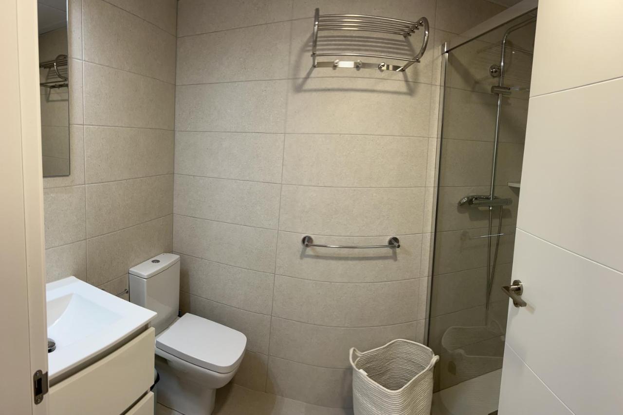 Apartamentos Breton 17 Suite Con Terraza อาลิกันเต ภายนอก รูปภาพ