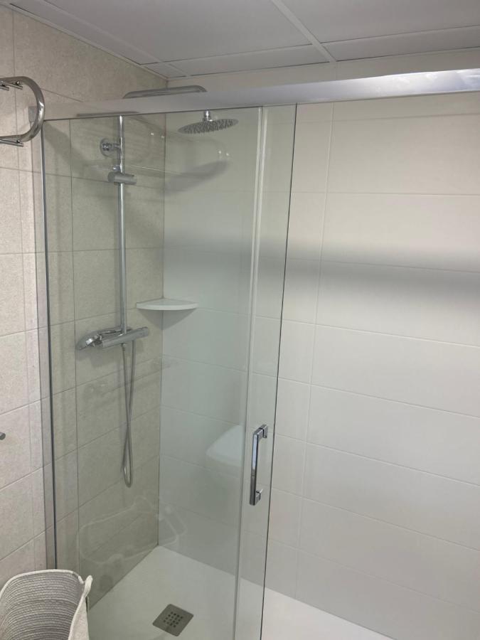 Apartamentos Breton 17 Suite Con Terraza อาลิกันเต ภายนอก รูปภาพ